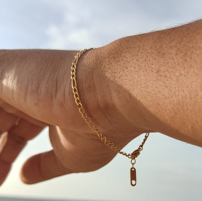 Figaro 18kt Gold Plated Link Bracelet