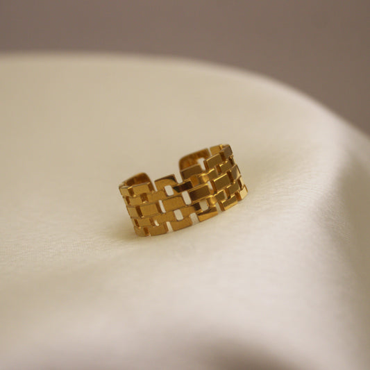 Eternal Link 18kt Gold Plated Ring