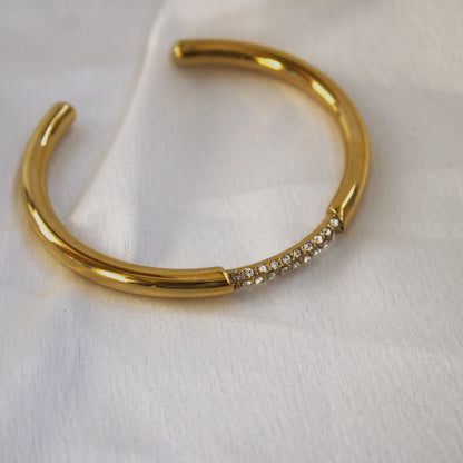 Stellar Charm 18kt Luxury Cuff Bracelet